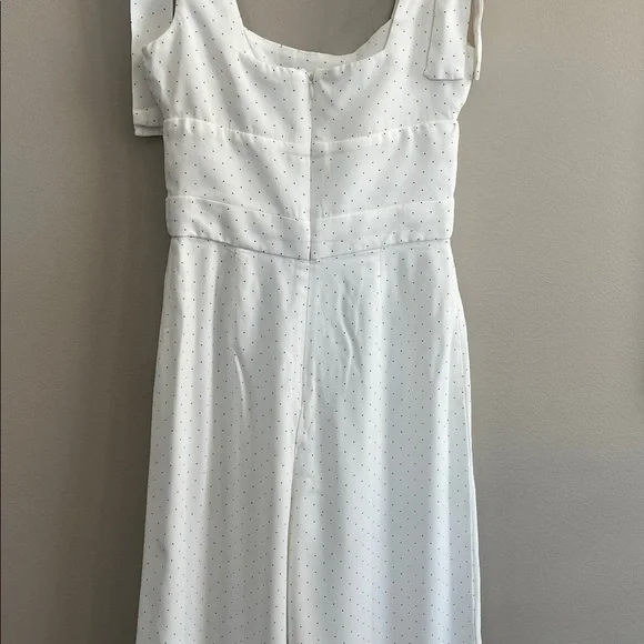 Alexis Lincoln Bow Jumpsuit in white with Polka Dot print Size medium